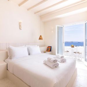 Deluxe Double Sea View Room